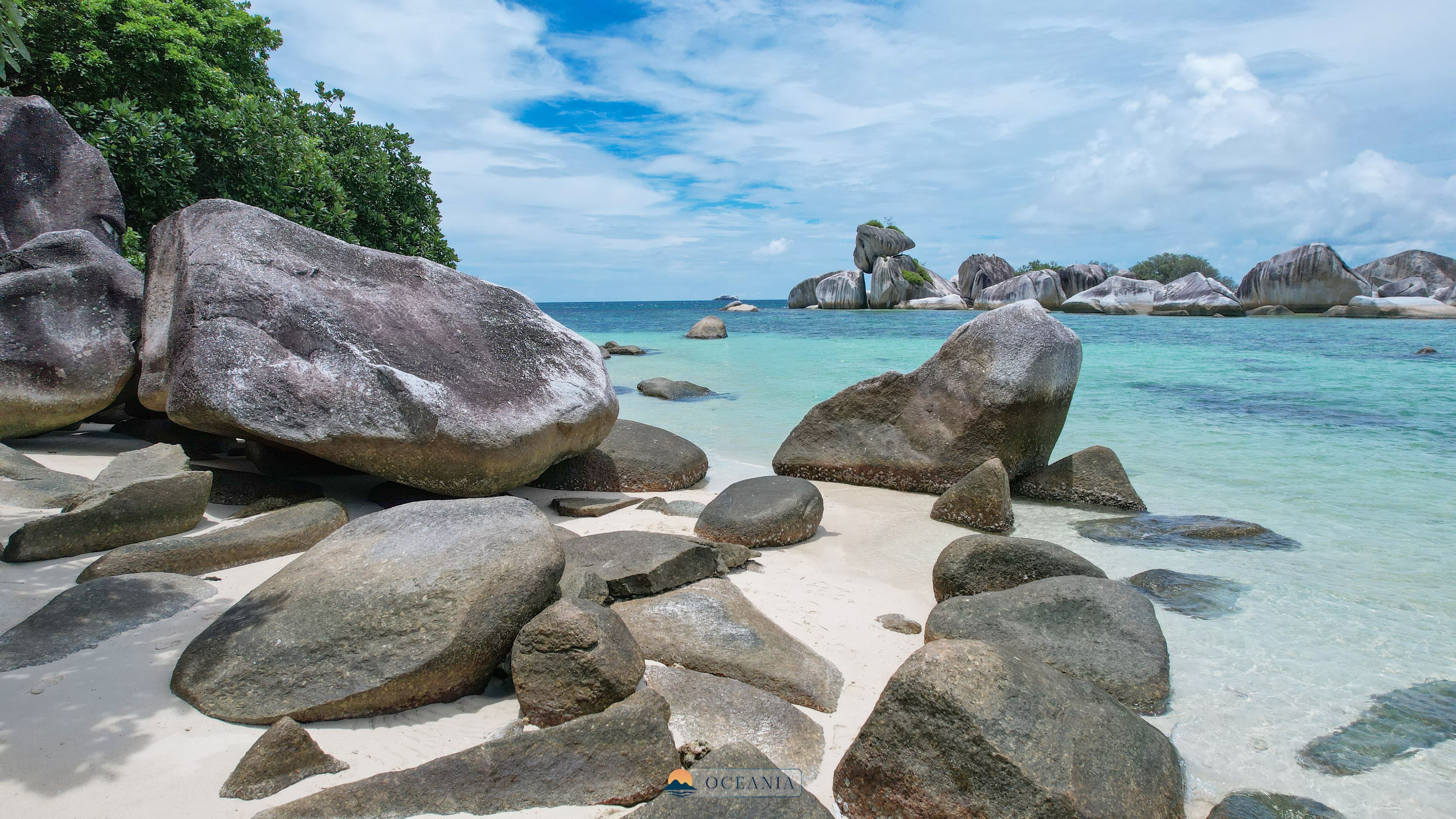 Pulau Batu Garuda