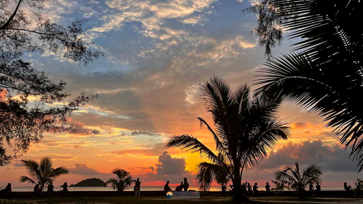 Pantai Tanjung Pendam